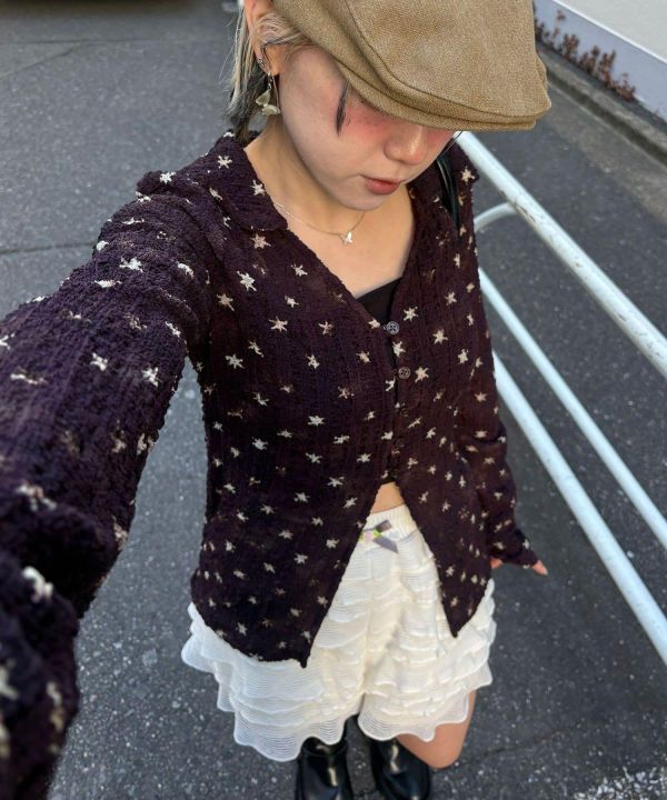 爆米花皺皺排釦上衣 