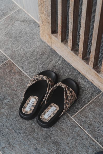 丹寧布夾腳拖 