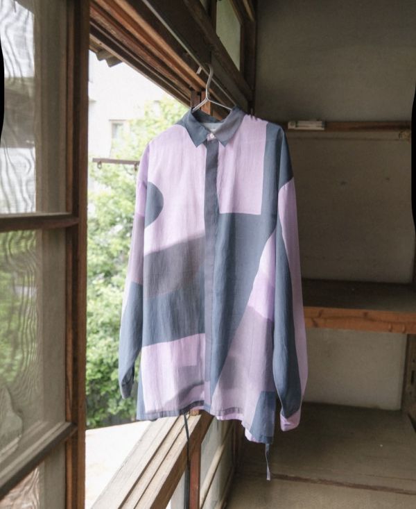 PAMM 透明感色塊襯衫 