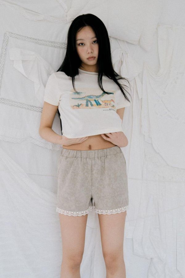手繪插圖短版上衣 