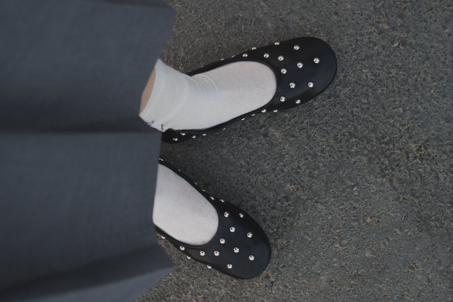 珠珠皮革娃娃鞋 