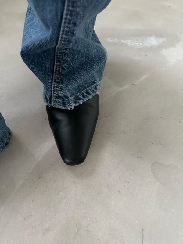 刷色直筒牛仔褲 