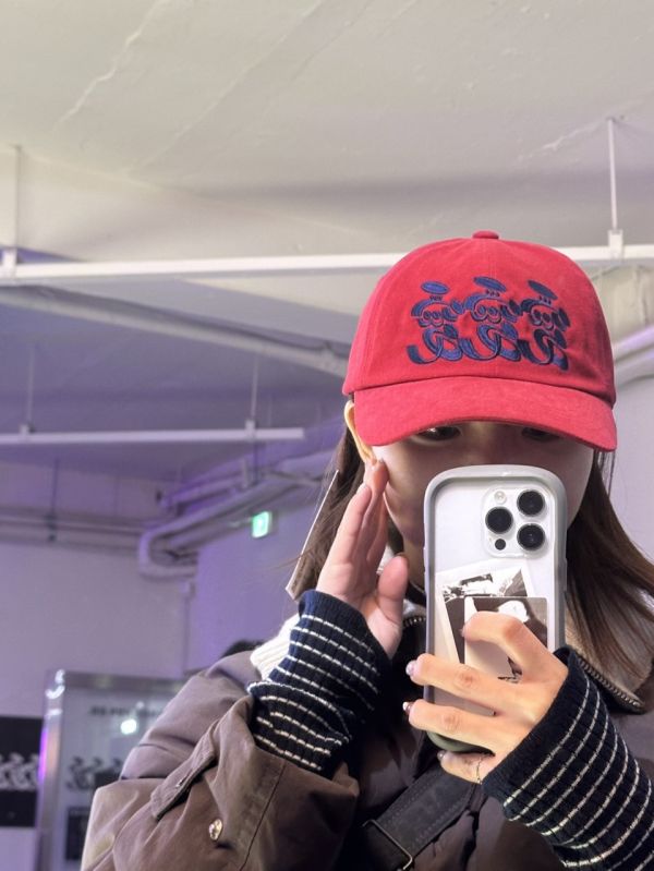 luvluvluv seoul 愛愛愛 刺繡logo 棒球帽 