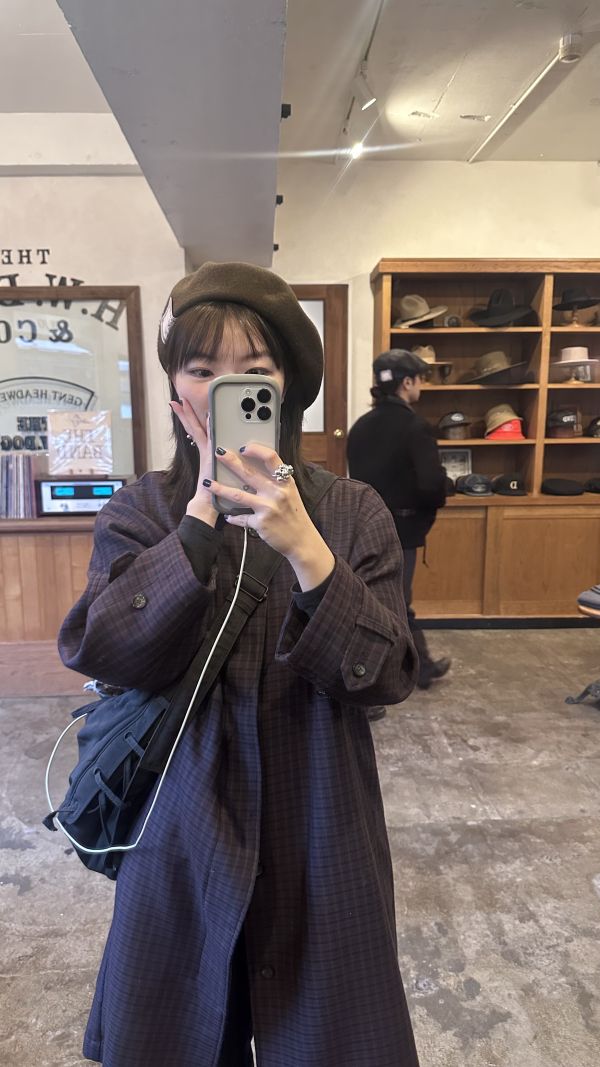 THE H.W. DOG & CO 大帽簷羊毛貝蕾帽 