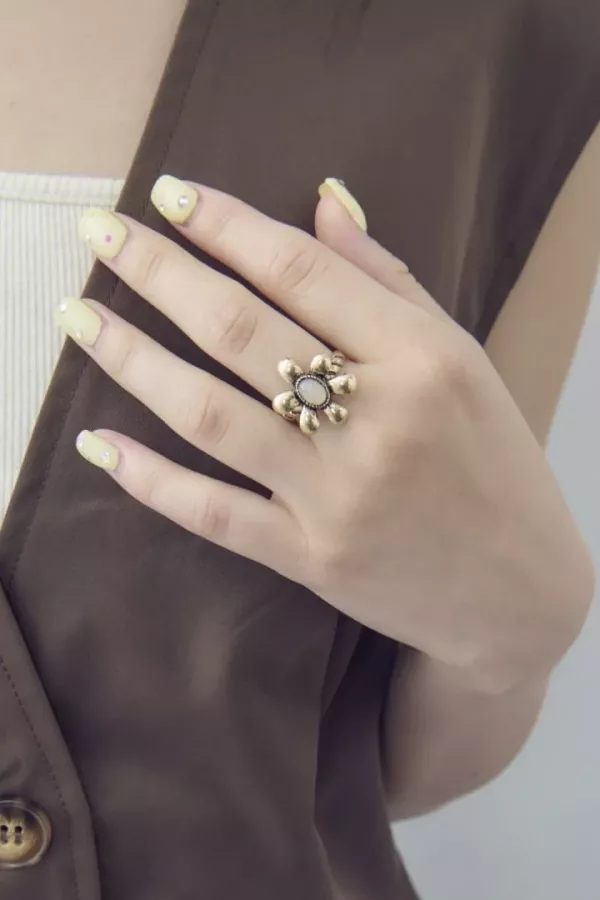 復古彩色寶石花朵戒指 