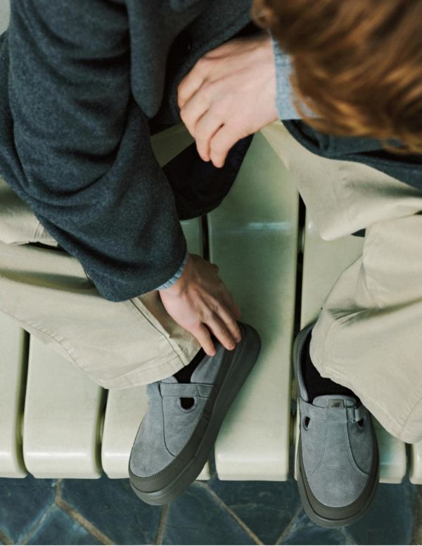 NEW BALANCE ROVER 麂皮厚底半拖鞋 