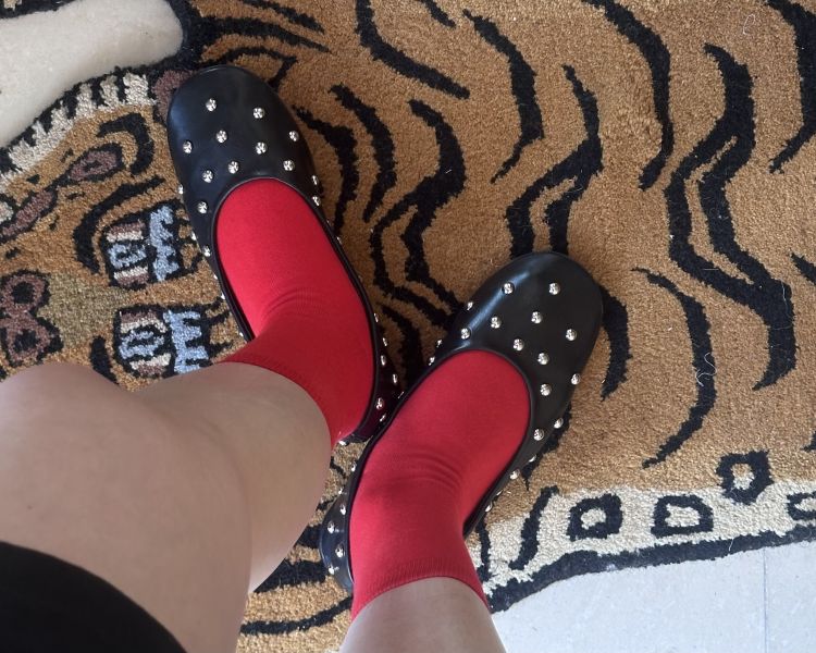 珠珠皮革娃娃鞋 