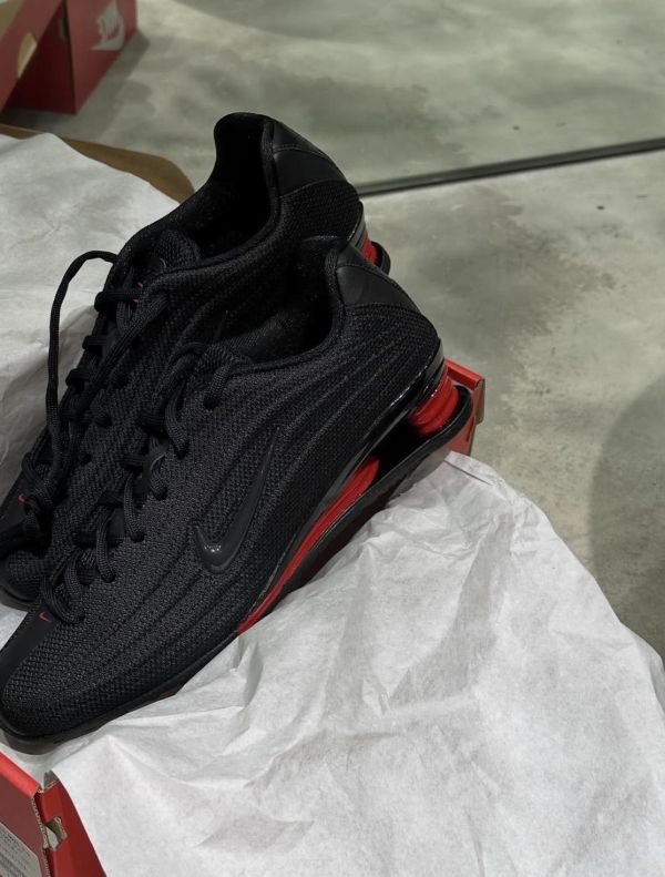 NIKE SHOX Z 黑紅 