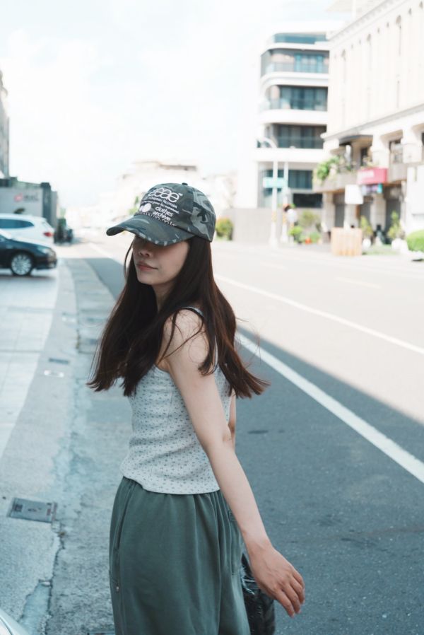 碎花小背心 