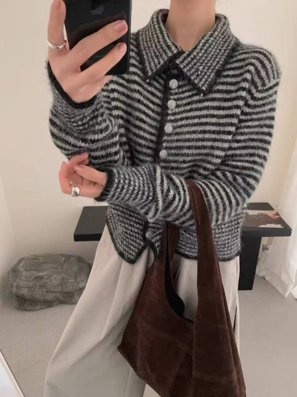 條紋Q彈針織外套 