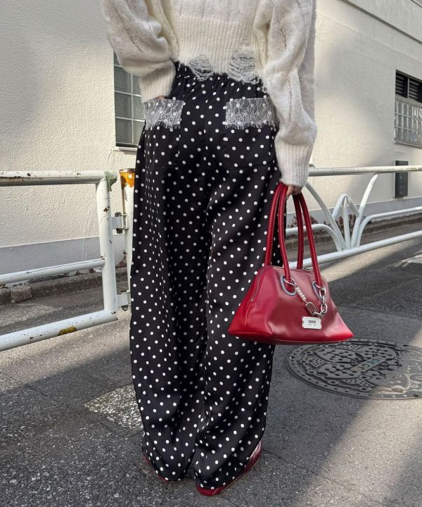 緞面蕾絲點點褲 