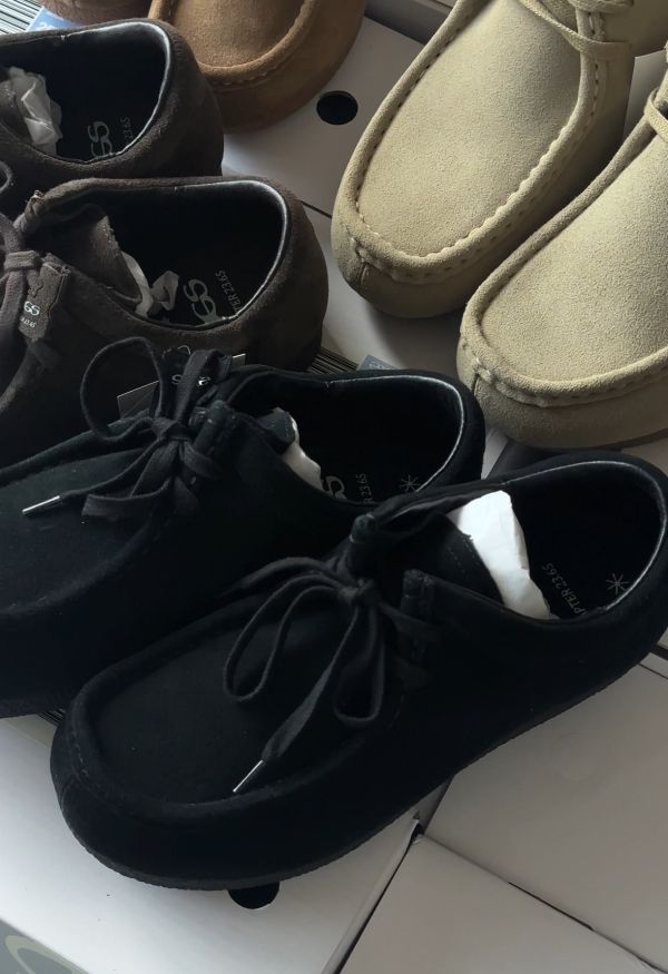 23.65 NUTTY 麂皮袋鼠鞋 