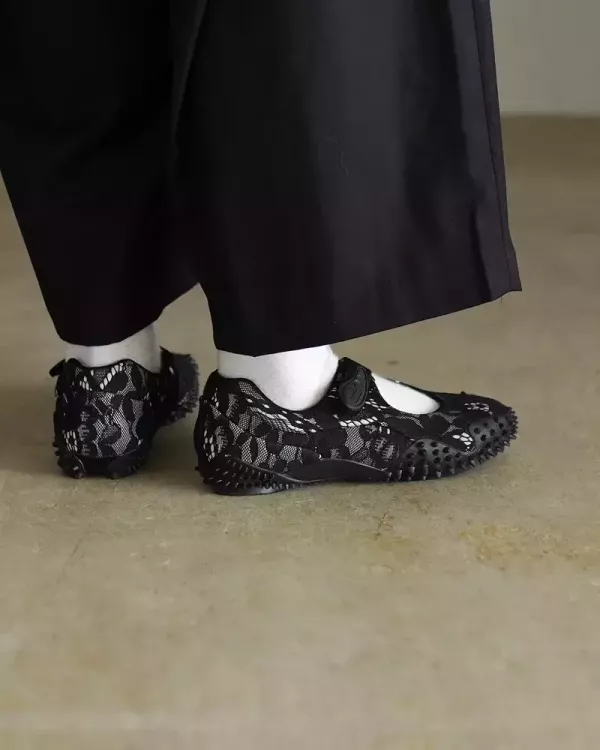 PUMA Mostro Fey Lace 