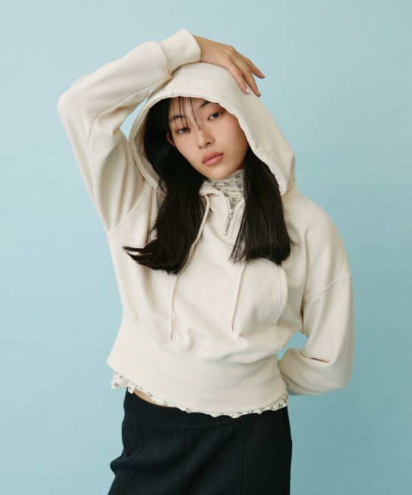 短版合身設計帽T 