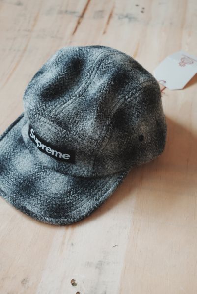 SUPREME 格紋羊毛帽 