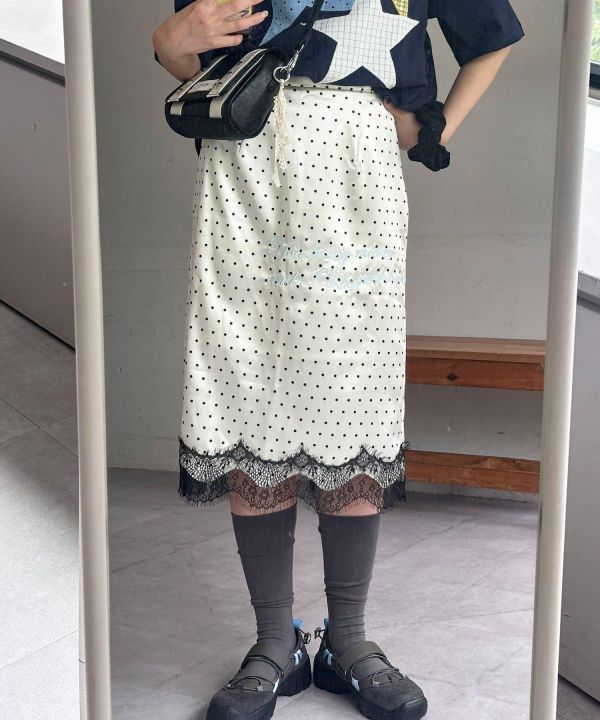 蕾絲點點裙 