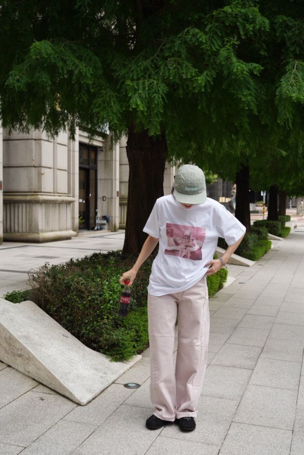 淡人粉色直筒褲 