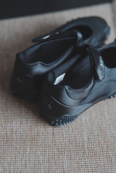 PUMA MOSTRO FEY 緞面瑪莉珍 