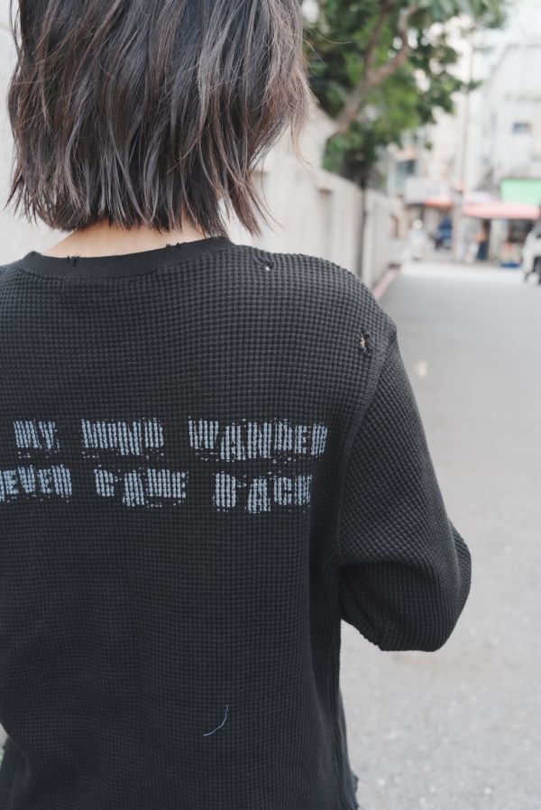 做舊破損華夫格彈性長T 