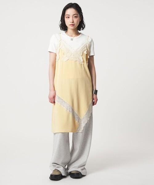 蕾絲吊帶洋裝 