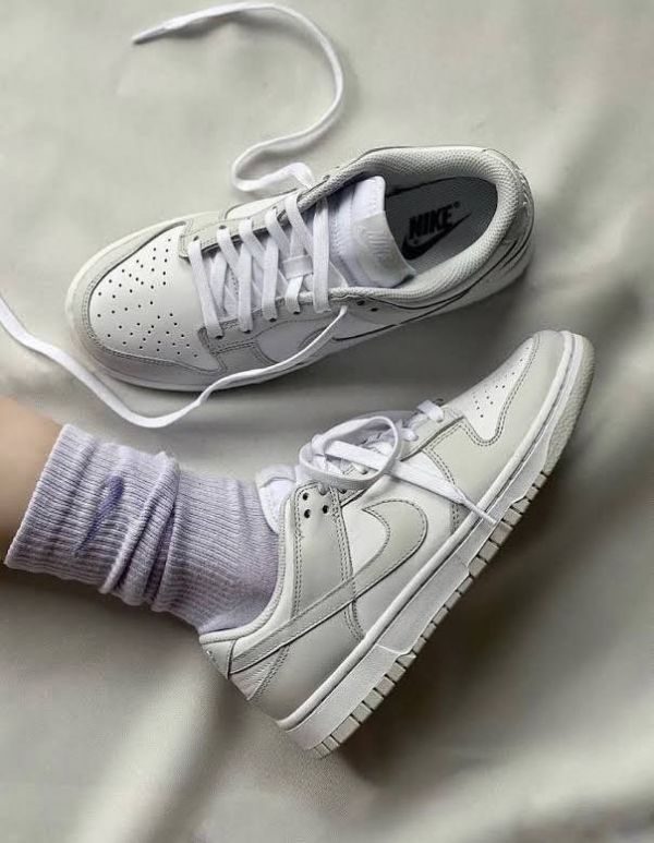 NIKE DUNK LOW 灰白 