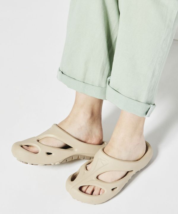 KEEN SHANTI 拖鞋 防水拖鞋 涼鞋 Keen