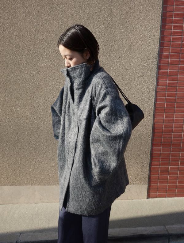 毛流感立領大衣 
