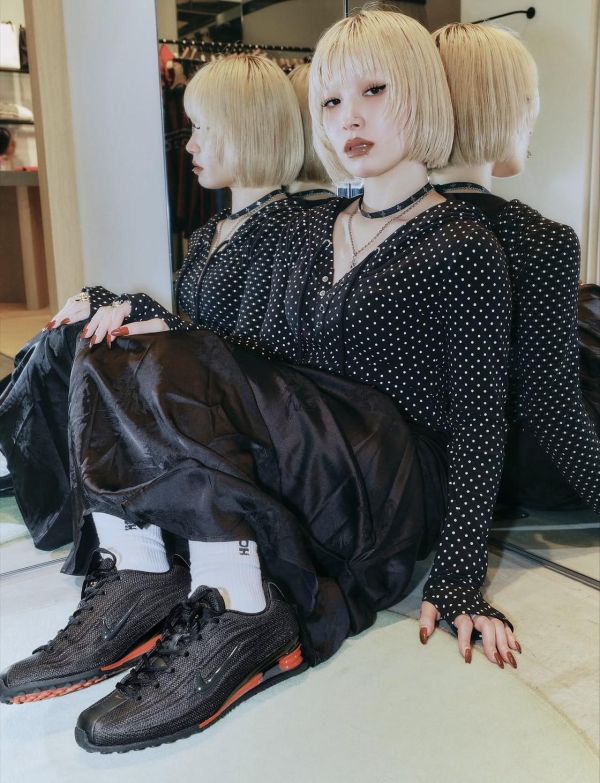 NIKE SHOX Z 黑紅 