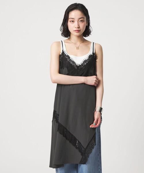 蕾絲吊帶洋裝 