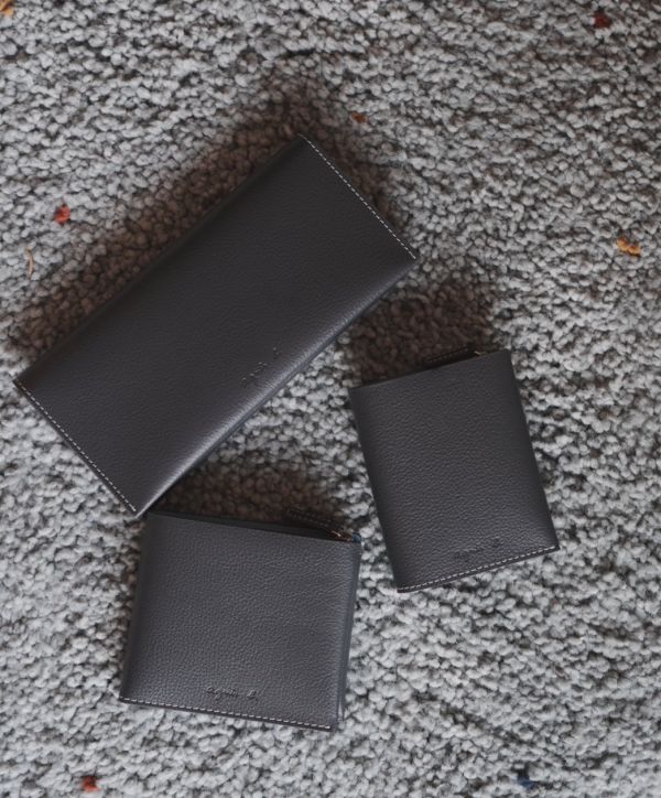 agnes.b 素雅中性皮夾 