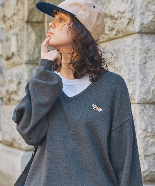 Penny's 狐狸刺繡 V 領針織套頭衫 