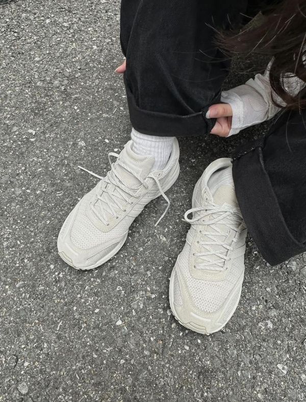 ADIDAS ADIZERO ADIOS OG 咖 / 米白 