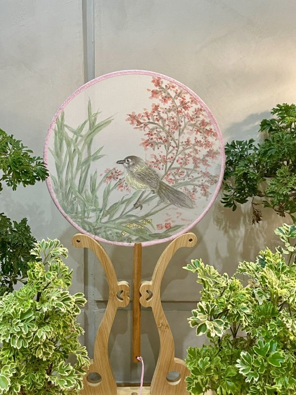 【琇藝齋】純手繪圓扇絹絲 工筆花鳥書畫圓扇 純手繪花鳥圓扇
工筆花鳥畫
古典團扇
手繪圓扇
中式圓扇
花鳥書畫

國畫圓扇
古風手工扇
圖案團扇
水墨花鳥扇

居家擺飾扇
中式禮物
楠竹扇架
手工藝術扇