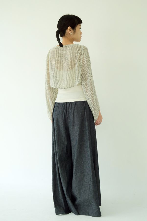 川衣 WEAR BEING｜牧服者 短版袖口弧型剪裁絲棉上衣 