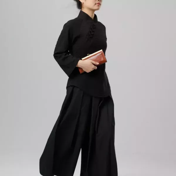 夜奔｜通明扣旗袍長袖上衣（墨玄黑） 