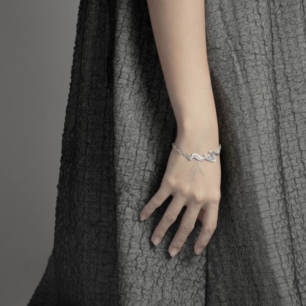 WHi Studio｜浪 𝘞𝘢𝘷𝘦𝘴｜《濤》手鏈 