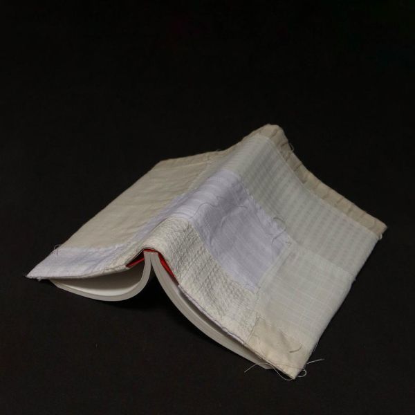 步野 Wild Fabric｜讀布 | 拚布書衣 