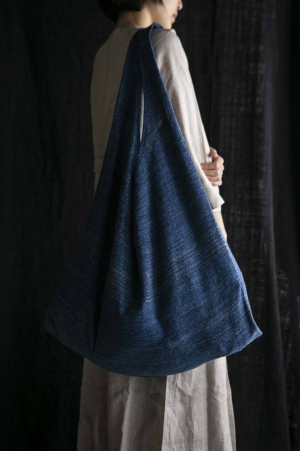 滿3千元贈拼接購物提袋/ 滿6千元贈手織布僧侶包 