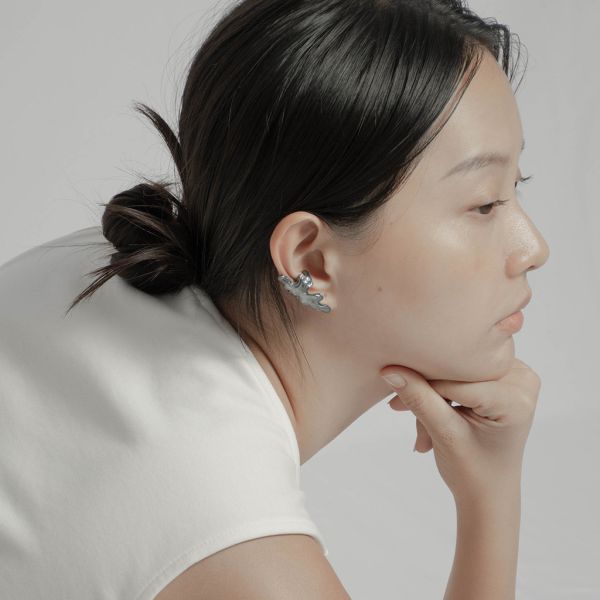 WHi Studio｜浪 𝘞𝘢𝘷𝘦𝘴｜長型耳骨扣 