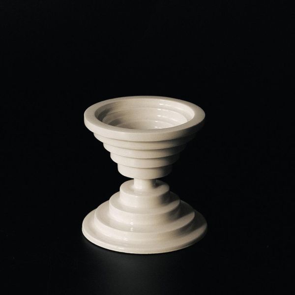 Ernst Memorial Hall | Geometrica | 漏斗型燭台 