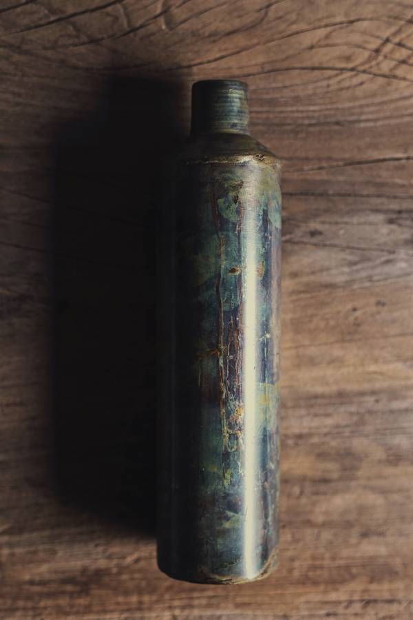 仿舊金屬花器 