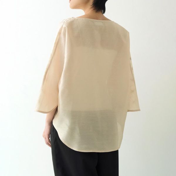 川衣 WEAR BEING｜平領拼接切袖寬版上衣(米膚) 
