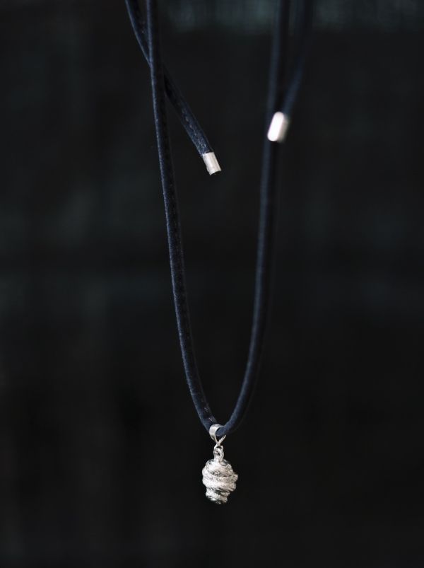 MUCAO｜石斛項鍊 絨繩款 (純銀) 