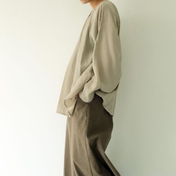 川衣 WEAR BEING｜牧服者 琵琶袖散狀襯衫 