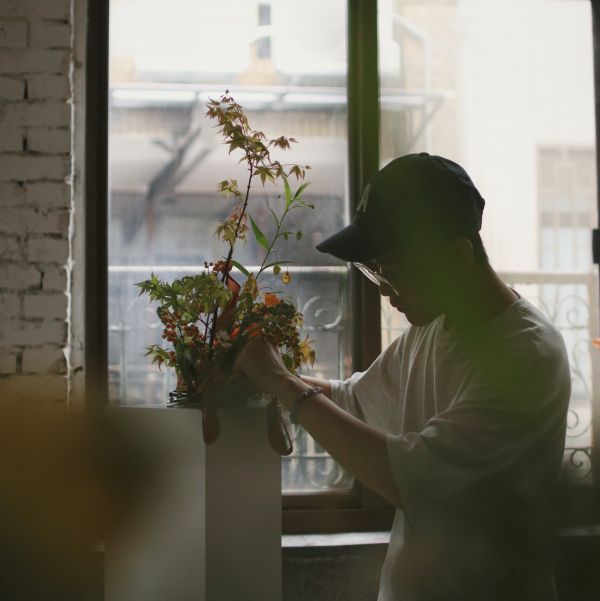 胭脂花草｜劍山插花Ｘ手繪老碗｜春夏體驗課程 