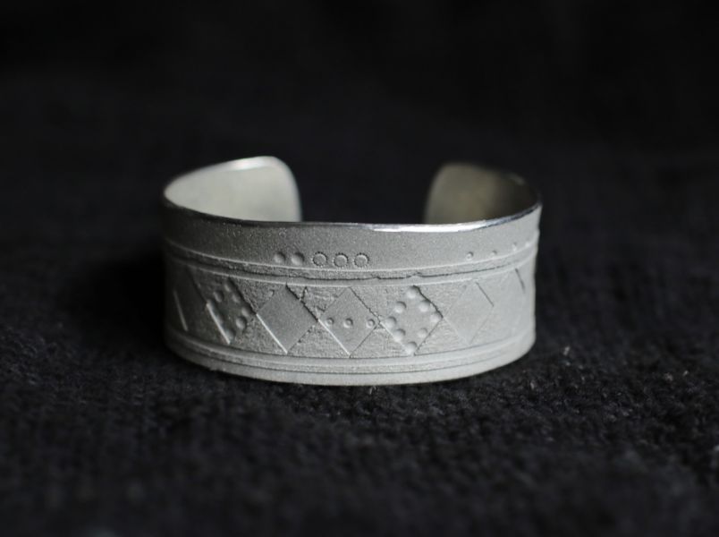 伴哲生錫飾品＿窄手環 銀白 