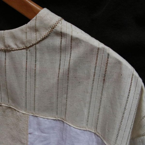 步野 Wild Fabric｜讀布 | 木釦圓領拼布短袖 