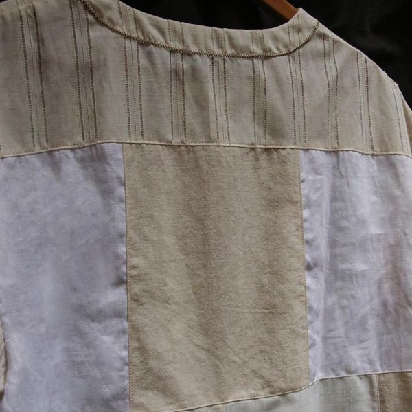 步野 Wild Fabric｜讀布 | 木釦圓領拼布短袖 