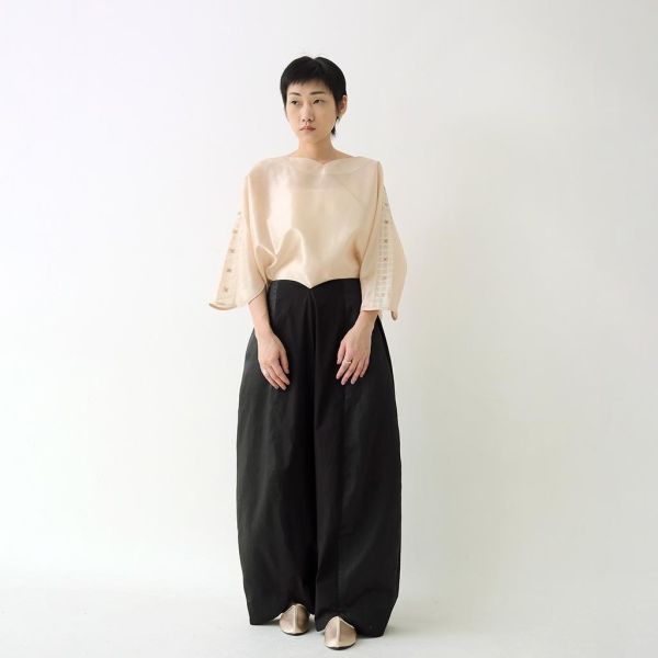 川衣 WEAR BEING｜拼接弧型寬版葉形褲(黑) 