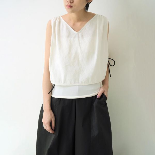 川衣 WEAR BEING｜前短後長絲質拼接背心 